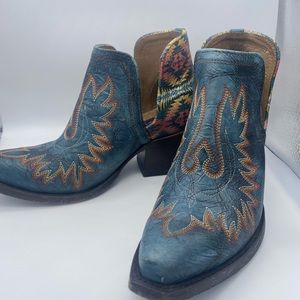 Ariat bootie boots Pendleton collection